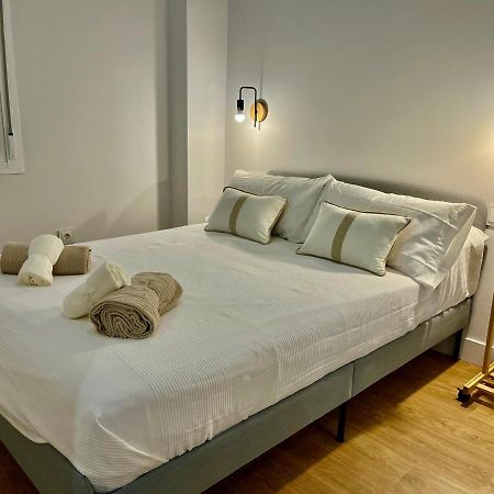 Piso Picasso, Modern Apartment In The Heart Of Malaga City Екстер'єр фото